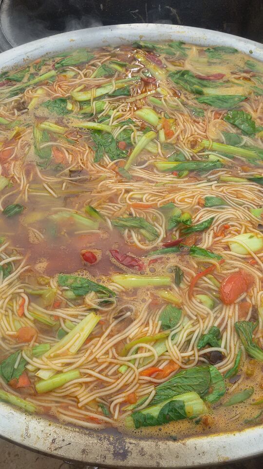 陕北洋芋粉条制作-美味粉汤