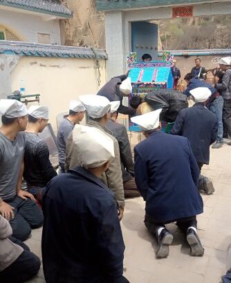 志丹县义正镇小山村 祝：曹老爷爷一路走好